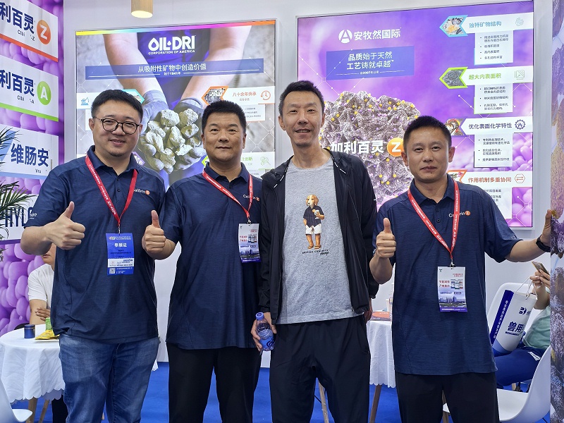 客户合影4